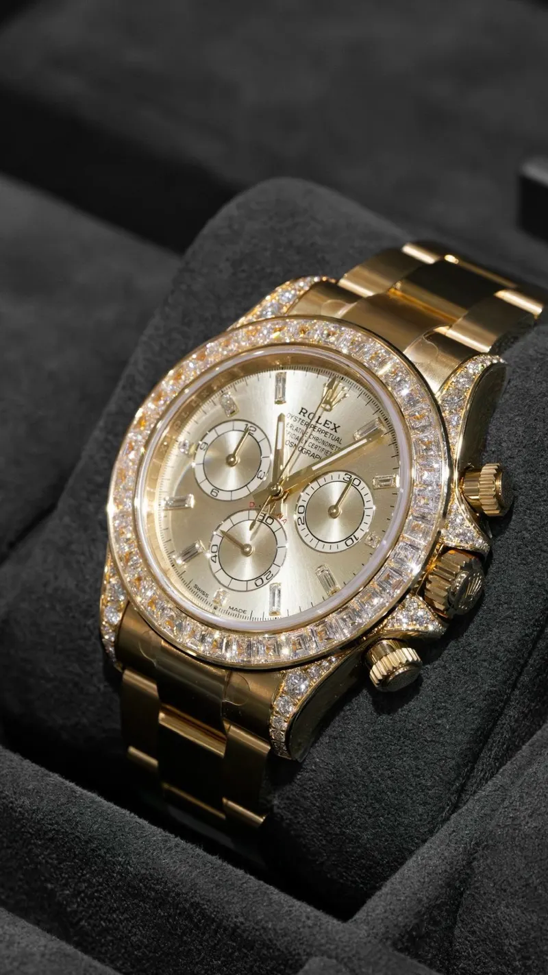Rolex Cosmograph Daytona Yellow Gold Baguette, Yellow gold, Champagne dial, Baguette-diamond bezel and lugs