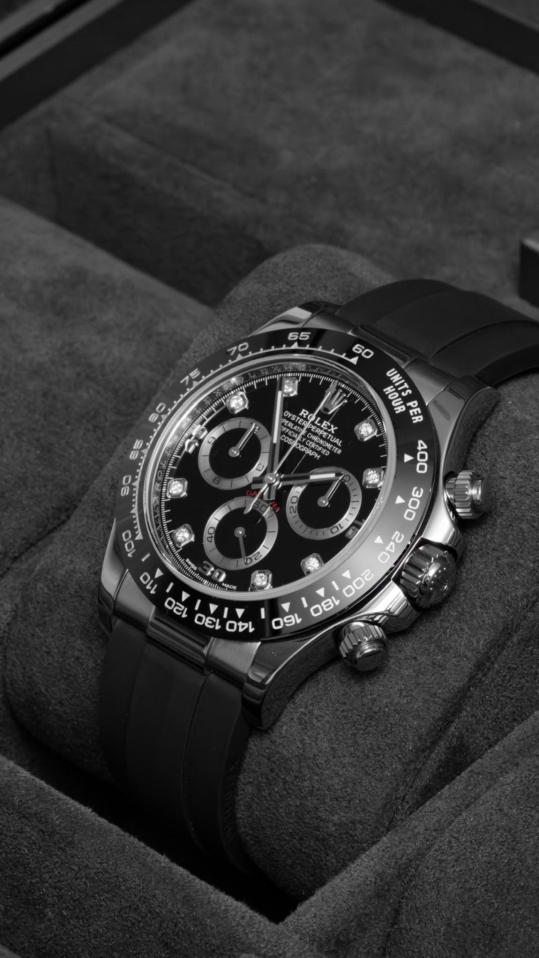 Cosmograph Daytona Diamond Dial — Steel · Black dial with diamond indices · Oysterflex — Rolex